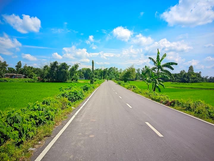 সীমান্তের শান্ত স্নিগ্ধ জনপদ